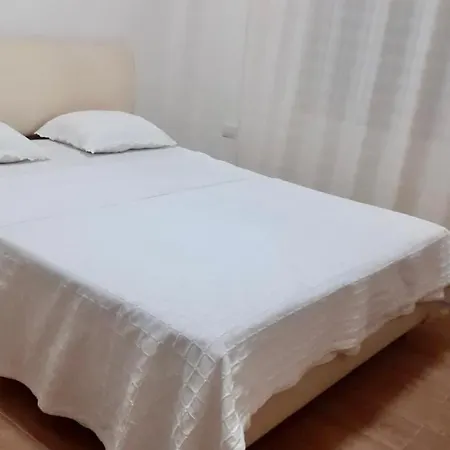 Apartment Maria Kasimi *